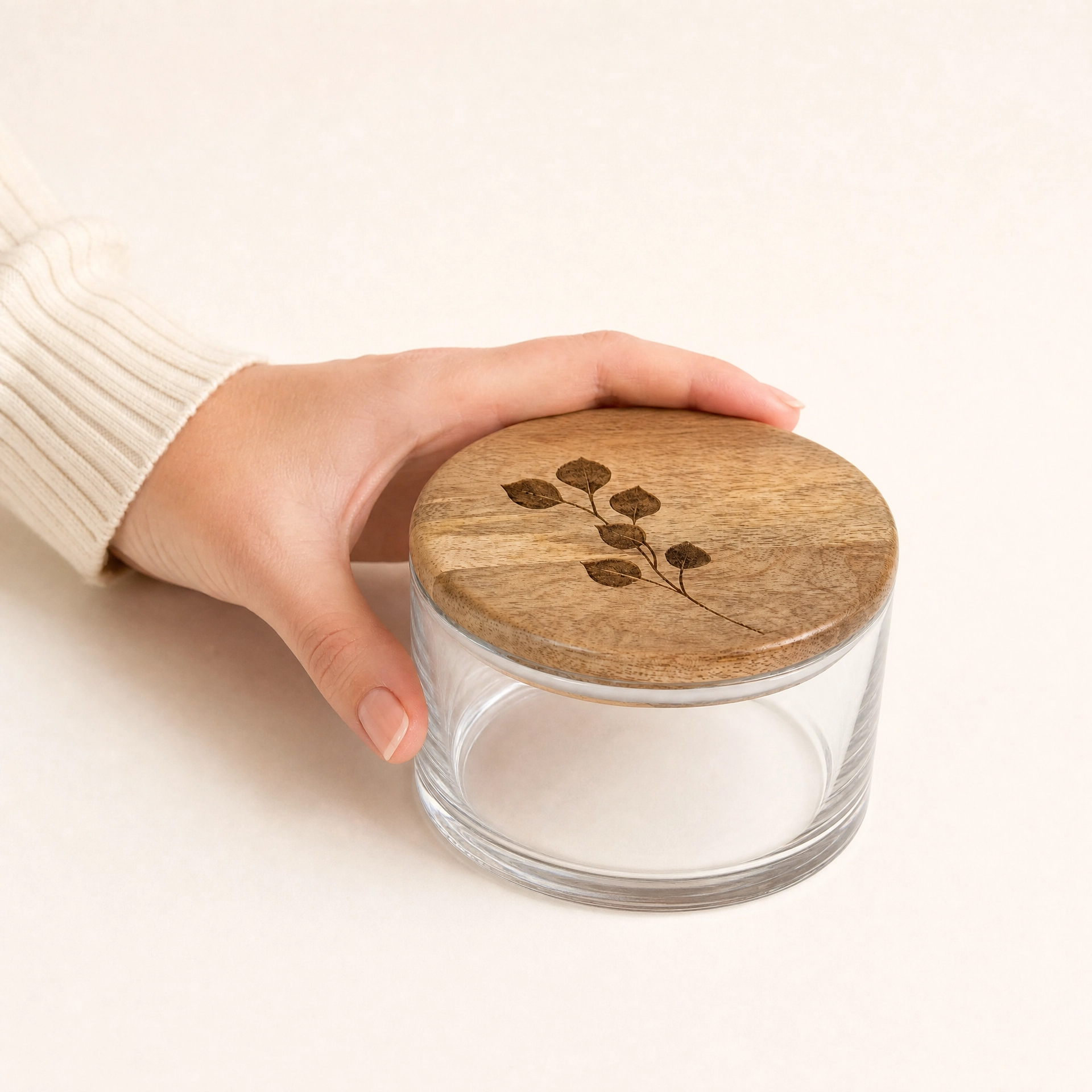 Leafy Twig Glass Storage Jar with Wooden Lid — 700ml | Serein Home